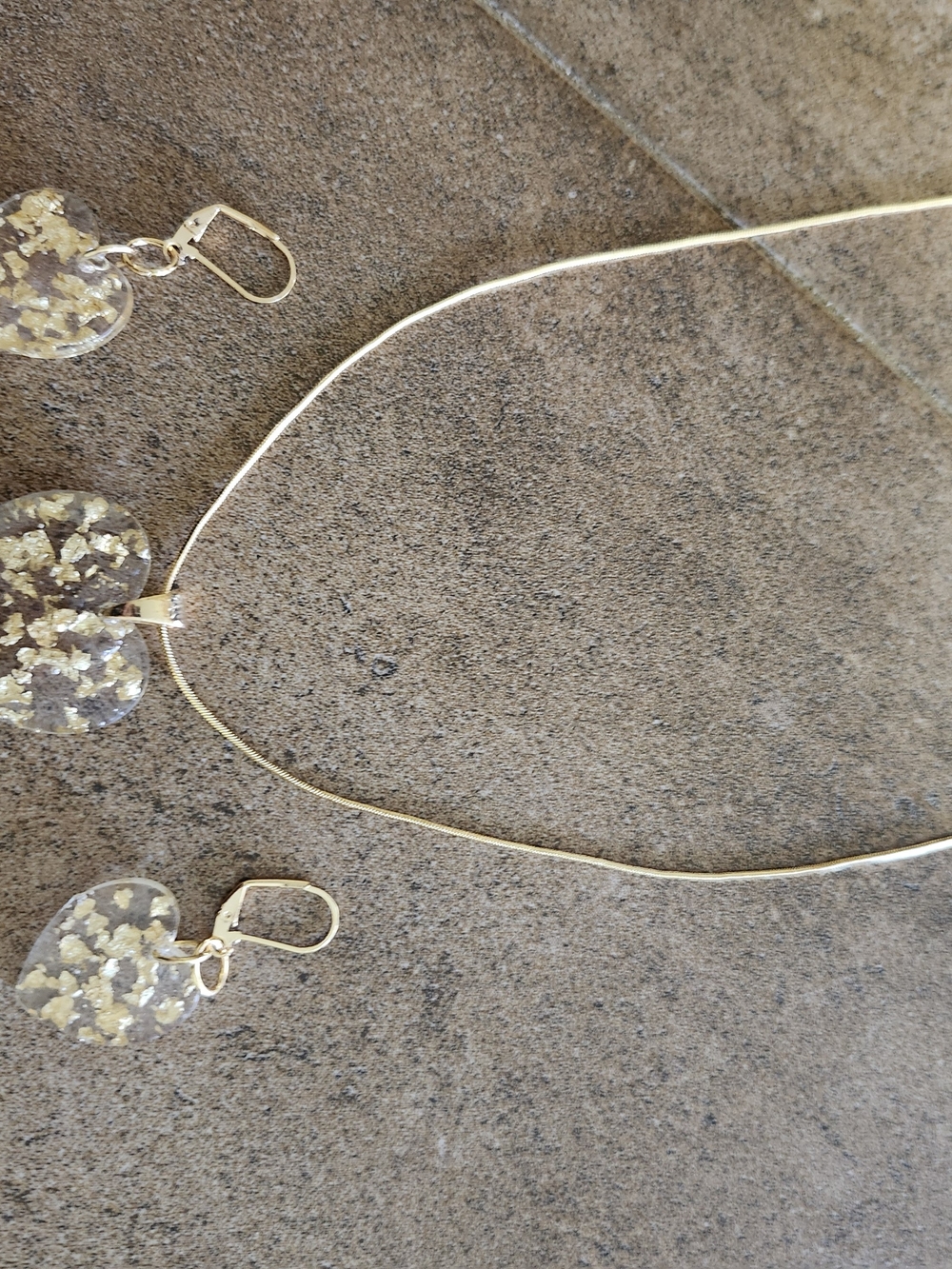 Gold Heart Resin Necklace and Earring Set - Elegant Women Jewelry